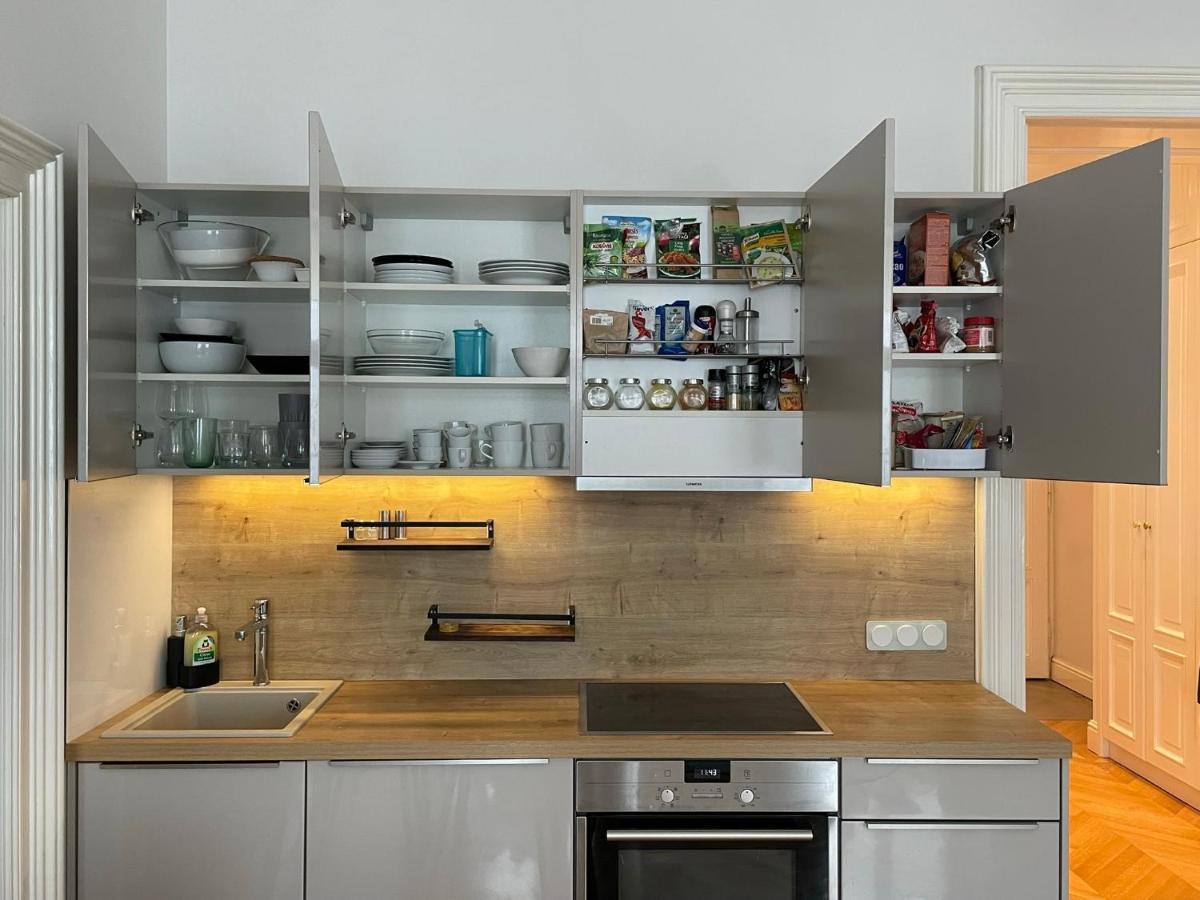 Luxury 2Br Apartment Neubaugasse 비엔나 외부 사진